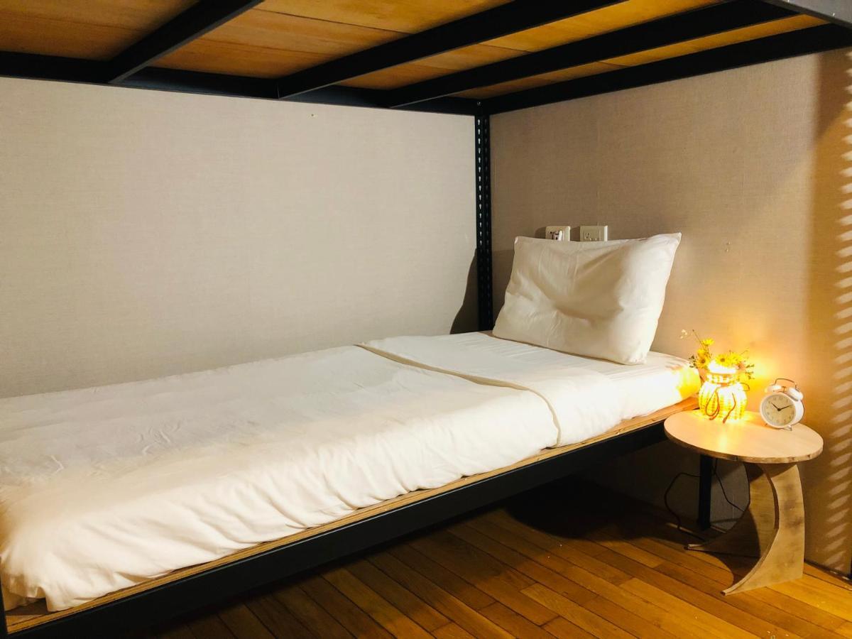 Hostel Of Rising Sun 昇行旅 Yonghe Exteriör bild