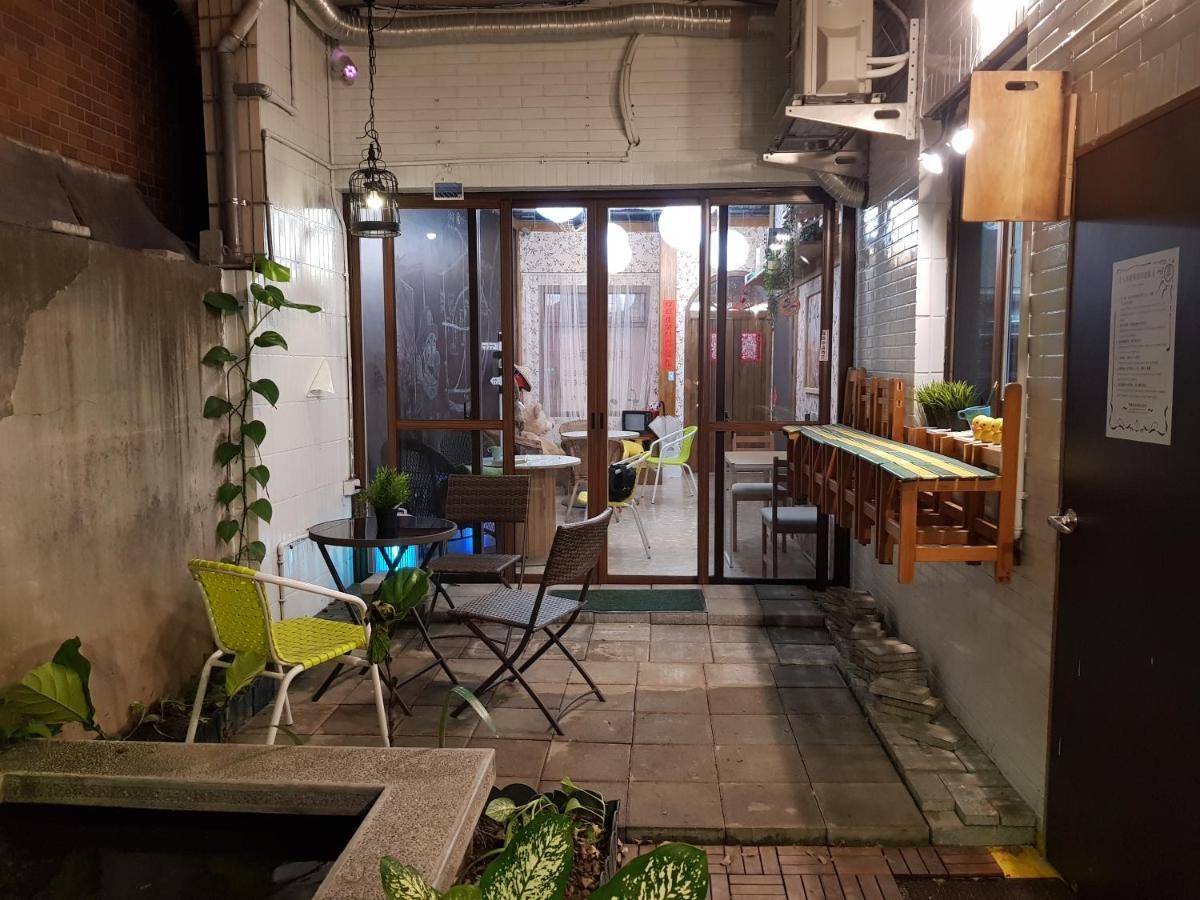 Hostel Of Rising Sun 昇行旅 Yonghe Exteriör bild