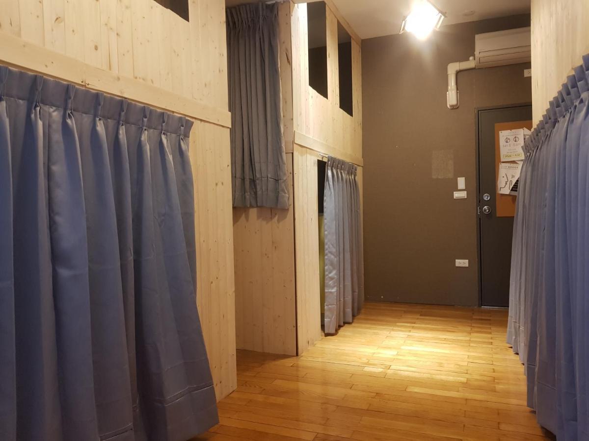 Hostel Of Rising Sun 昇行旅 Yonghe Exteriör bild